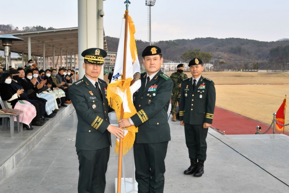 특전사, 31·32대 사령관 이·취임식